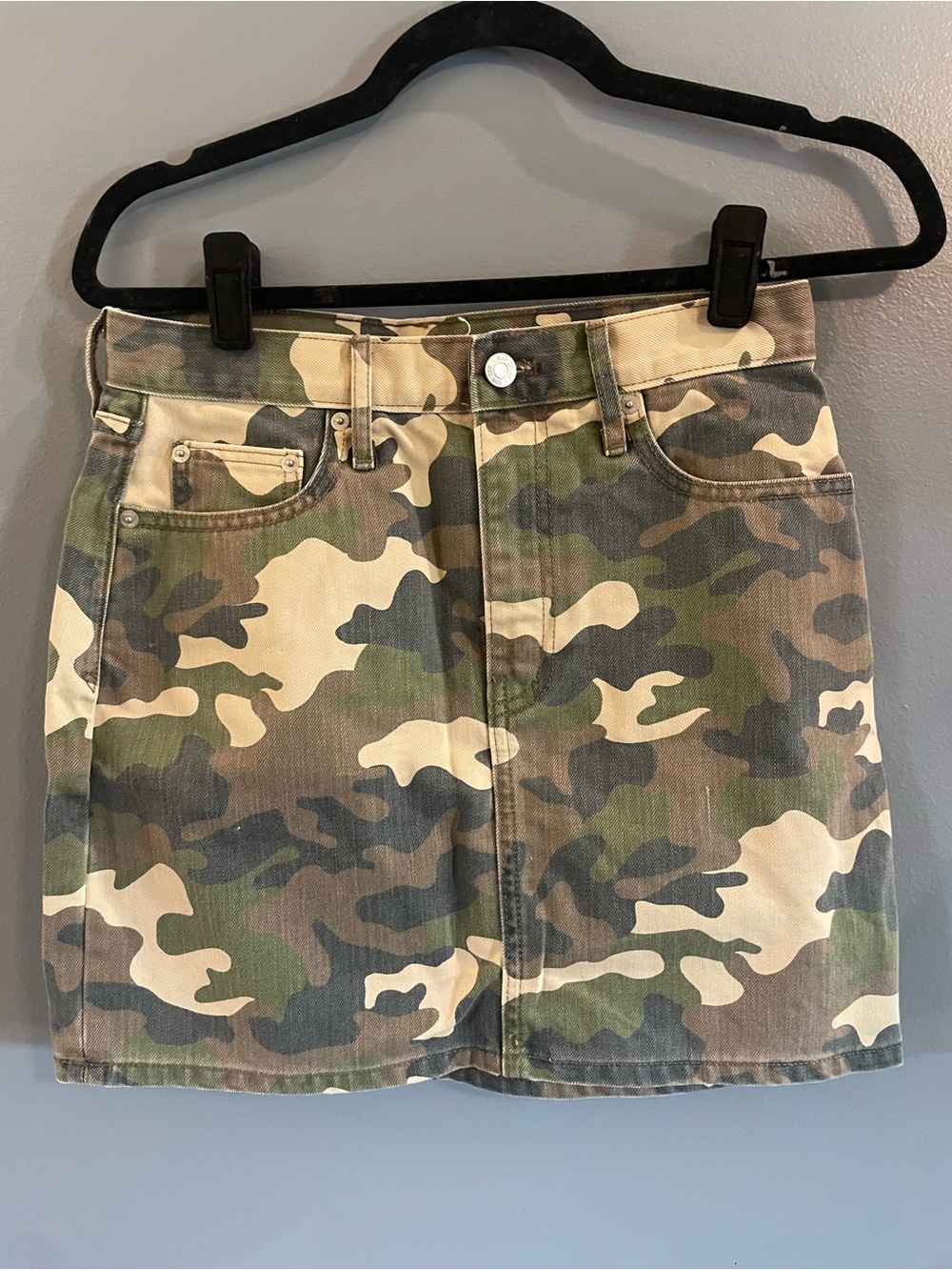 GAP Camouflage Print Denim Mini Skirt - Green Camo